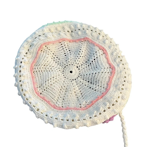 Vintage White Cotton Crochet Béret Floral Detail Ribbon Coquette - Picture 4 of 6